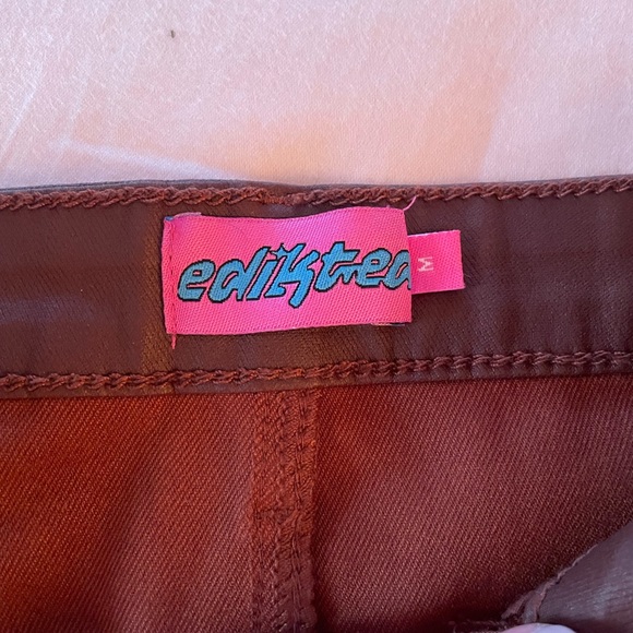 EDIKTED LEATHER FLARE PANTS - Picture 2 of 4